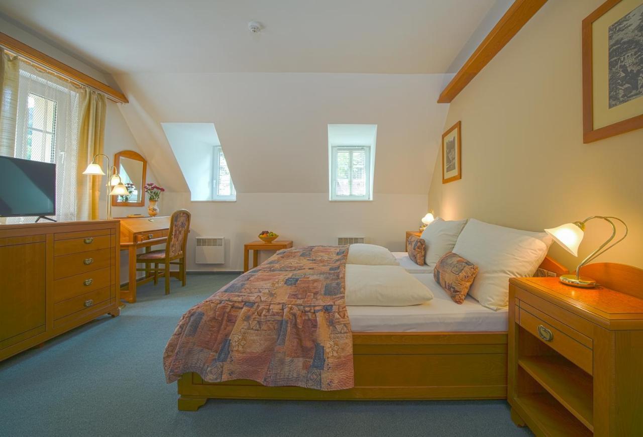 Hotel Praha Hřensko Εξωτερικό φωτογραφία
