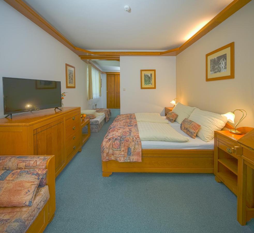 Hotel Praha Hřensko Εξωτερικό φωτογραφία