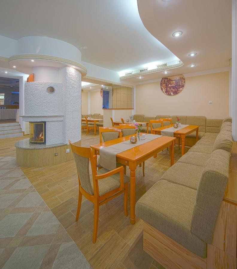 Hotel Praha Hřensko Εξωτερικό φωτογραφία